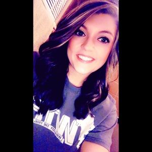 Meet your Posher, Brittani